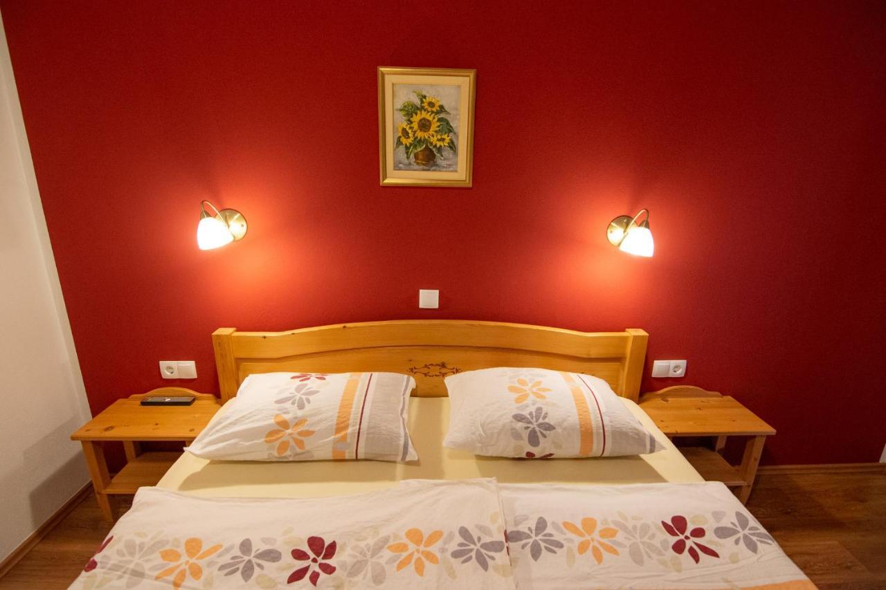 Tourist Farm "Pri Biscu" Villa Bled Exteriör bild